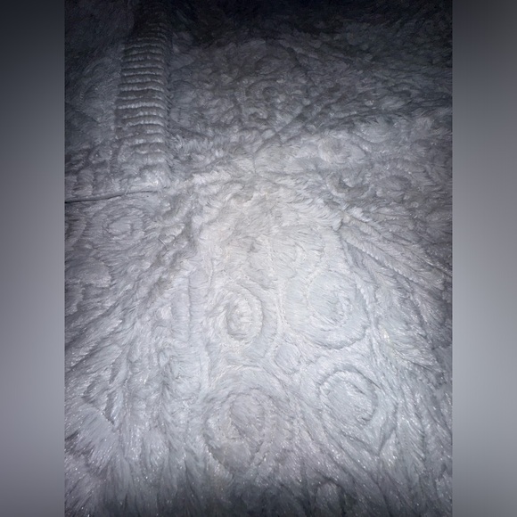 Embroidery Pillow Shams Decorative Microfiber Pillow Shams(Set of 2) 20 X 36 New - Picture 2 of 8